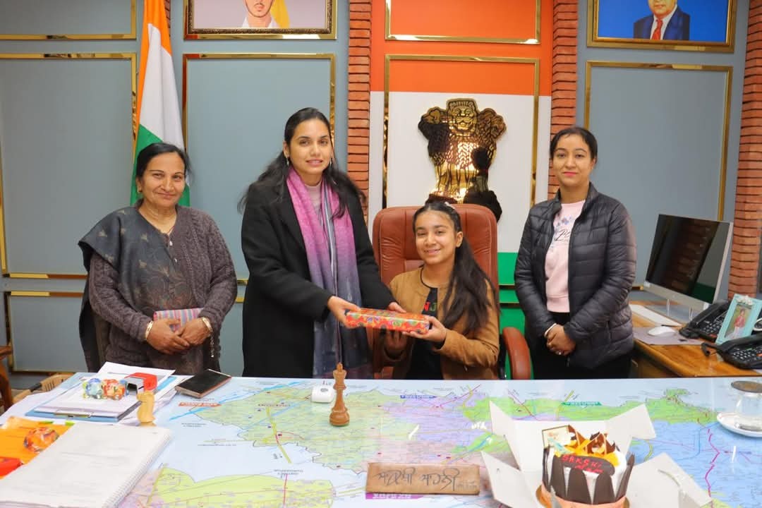 Bhavani Mishra, a Sixth-Grader from Amritsar, Becomes a One-Day Deputy Commissioner