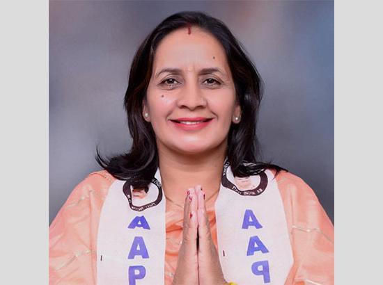 Chandigarh Mayoral Elections: AAP Nominates Councillor Premlata as Mayor Candidate, All Parties Submit Nominations