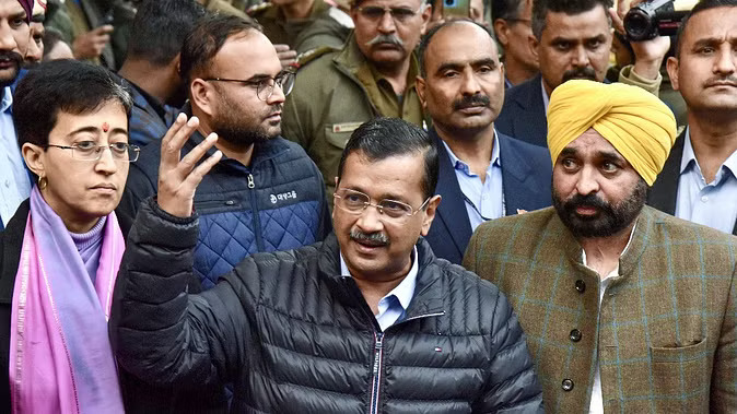 Delhi Assembly Elections: AAP's 352 Leaders to Campaign in Delhi, CM Mann to Play an Active Role